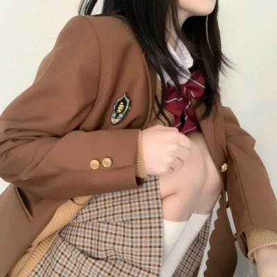 脱俗家庭海报